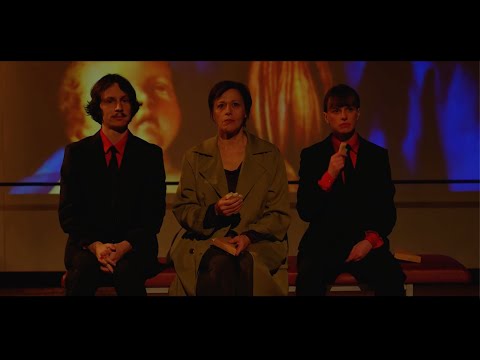 Dans le musée imaginaire d’Elsa Agnès, le trivial côtoie le sublime, l 