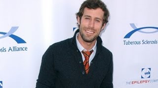 Dexter Alum Josh Cooke Joins the Cast of Hart of Dixie's Third Season! Will He Romance Zoe? video