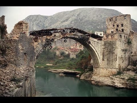 Shari DeLorian - The rise and fall of Mostar