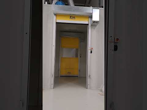 rapid PVC roll up door designed for industrial facilities, clean production areas and intensive daily operations