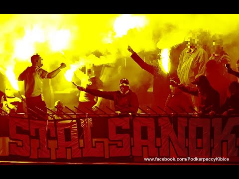 DERBY  STAL SANOK – karpaty krosno 0:3 (19 lipca 2020) - kibice STALI i pirotechnika.