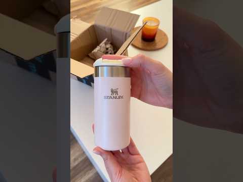 Unboxing the Stanley Coffee mug ☕️#coffee #unboxing #asmr