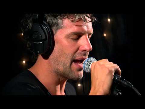 Amos Miller - Sike (Live on KEXP)