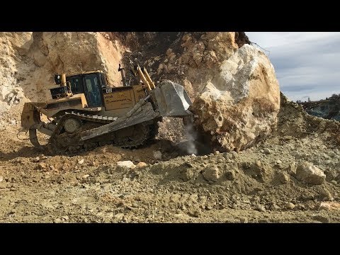 Caterpillar D8T Bulldozer Pushing Huge Rocks - Labrianidis SA