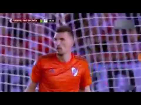 Armani y una atajada espectacular! River vs Defensa y Justicia