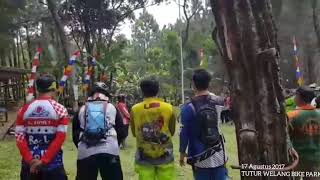 preview picture of video 'Tutur Welang Bike Park - upacara bendera'