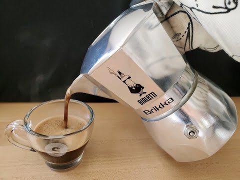 Bialettii Brikka vs Mokka Pot