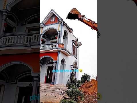 ĐẬP BỎ NGÔI NHÀ MỚI XÂY CỦA NGƯỜI PHỤ NỮ KHI XÂY NHÀ TRÊN ĐẤT CỦA NHÀ NƯỚC