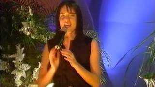 B*Witched - I Shall Be There (live Blue Peter - Christmas 1999)