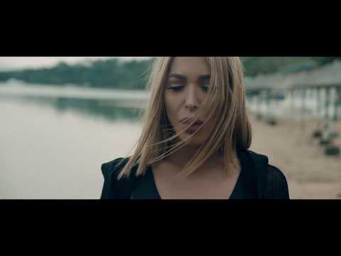 Video thumbnail for Ενδεχόμενο (Endehomeno)