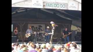Steve Earle & The Dukes with The Mastersons "City of Immigrants" New Orleans Jazz Fest 2012