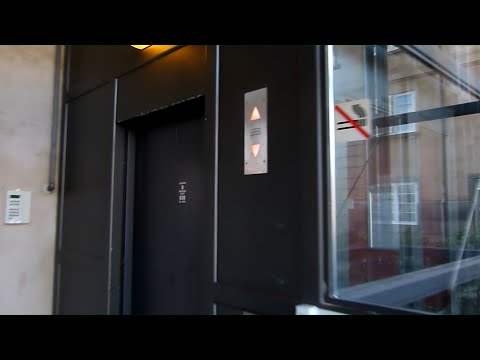 Scenic 1996 Thyssen roped hydraulic elevator @ Rygårds Alle 45, Hellerup, Denmark