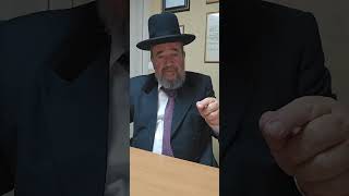 תהיה כלי לקבל שפע - הרב דוד הכהן - הרב הראשי גן יבנה (הרב דוד הכהן) - התמונה מוצגת ישירות מתוך אתר האינטרנט יוטיוב. זכויות היוצרים בתמונה שייכות ליוצרה. קישור קרדיט למקור התוכן נמצא בתוך דף הסרטון