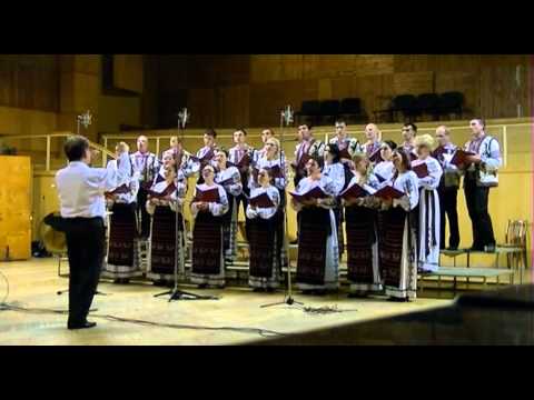 102.Corul Moldova - Sârba pe loc (G. Danga), dirijor - Valentin Budilevschi.