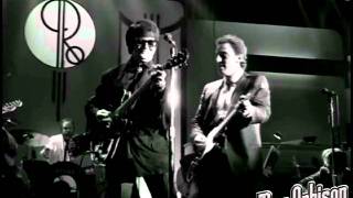 Roy Orbison and Friends - &quot;Dream Baby&quot; - from &quot;Black and White Night&quot;