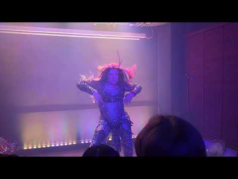 ROBYTT MOON - Tipsy Bar Alemanha - dez2025 show 2