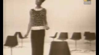 Dionne Warwick - Walk On By (Stereo)