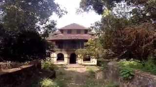 preview picture of video 'Pananghat House : Ottapalam, Kerala, India'