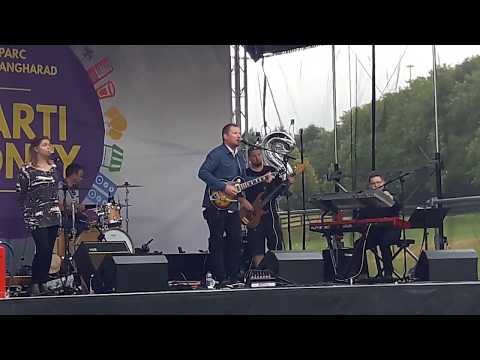 Daniel Lloyd a Mr Pinc - Gadael Rhos