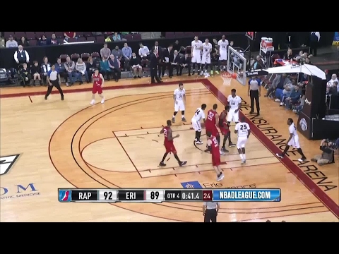 Antwaine Wiggins rises for the jam!