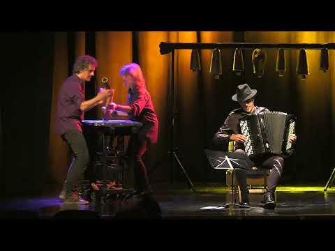 Amusia - Oreka TX & Gorka Hermosa