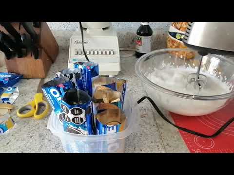 Paletas de OREO de chocolate y vainilla