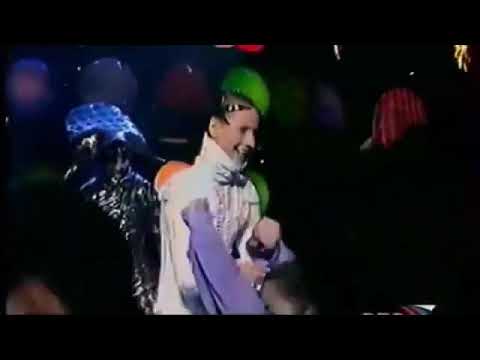 Vitas meets Nirvana jaja eso no me lo esperaba