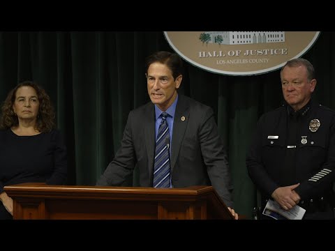Video | Rob Reiner's son formally charged with two counts of first degree murder: prosecutor | AFP
