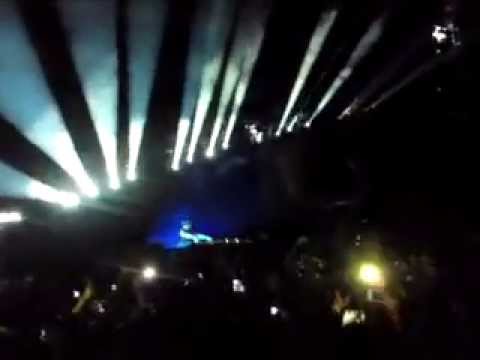 Tiësto, Mark Alston, Baggi Begovic Feat. Teddy Geiger - Love and Run (Arena Ciudad de México)
