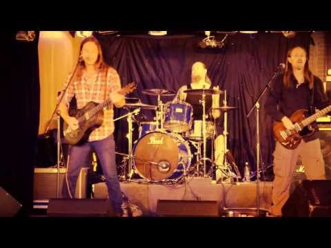 BADGE-What's Going On@ Melloboat 2013