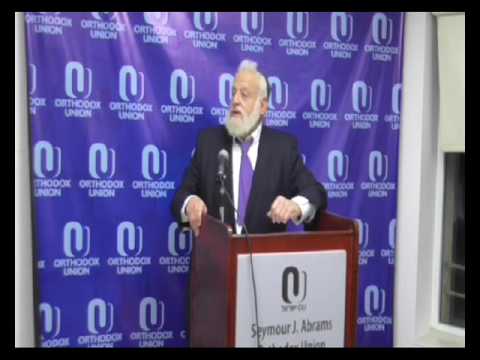 Rav Yaakov Moshe Poupko at Rabbi Yaakov Fogelman Z"L Yahrzeit