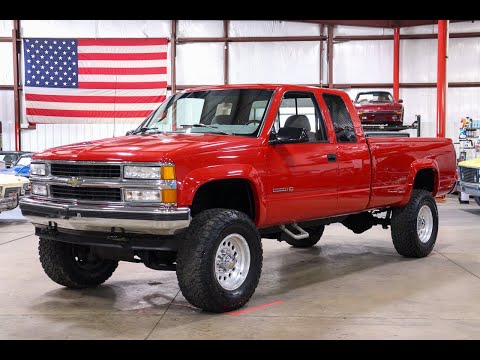1995 Chevrolet K-2500 (CC-1715192) for sale in Kentwood, Michigan