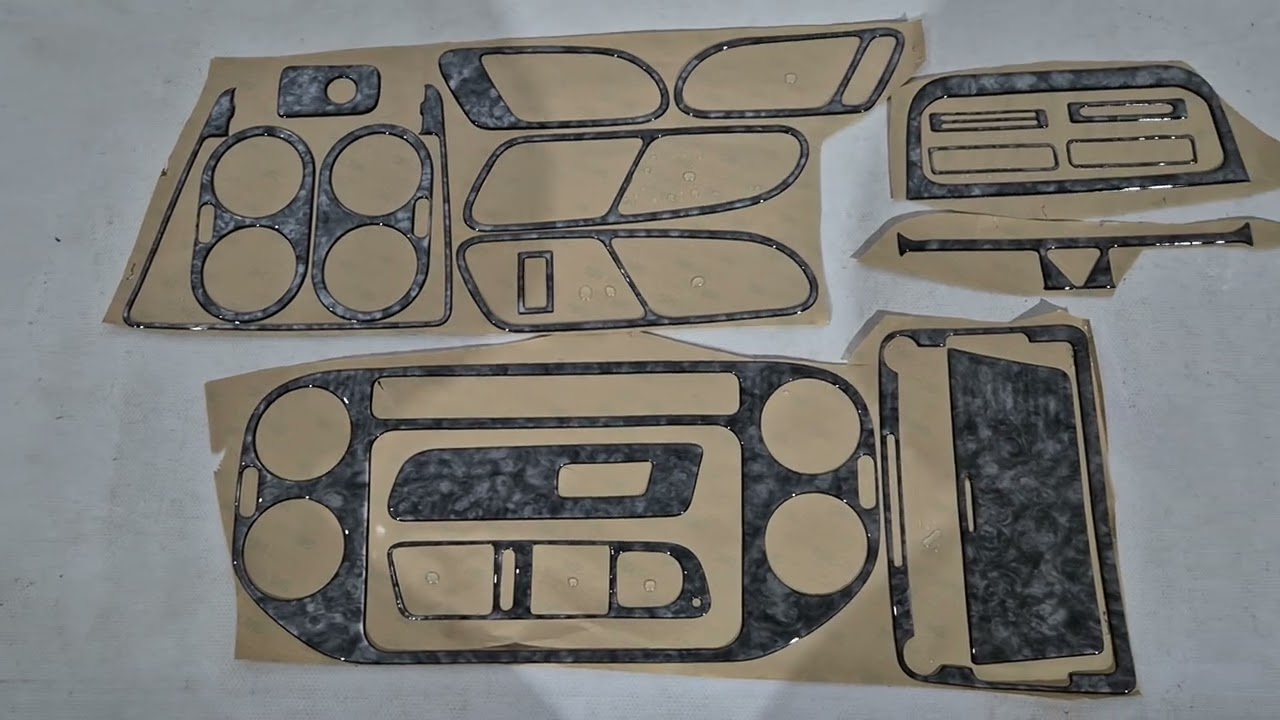 Volkswagen Tiguan 2007-2016 рр. Накладки на панель (2011-2015) Video 1