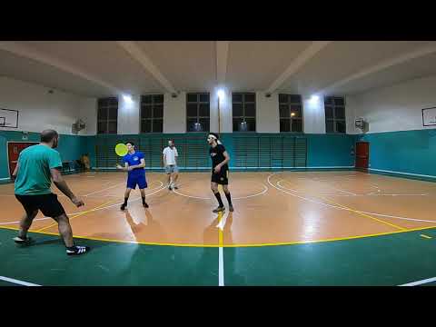 Frisbee Fever Rovereto - Nino's in the Gym (Freestyle Frisbee)