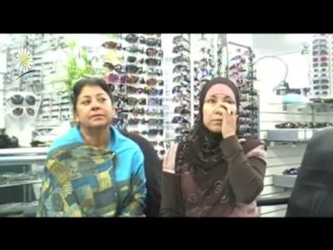 Una Cristiana Llorando de Felicidad por haber Encontrado el Islam Lectura Ellos se convirtieron al I