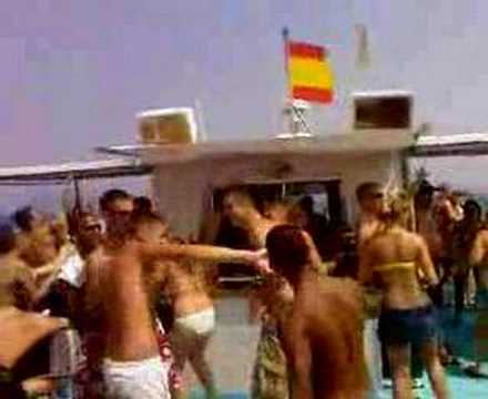 Club 18-30s boat party Ibiza