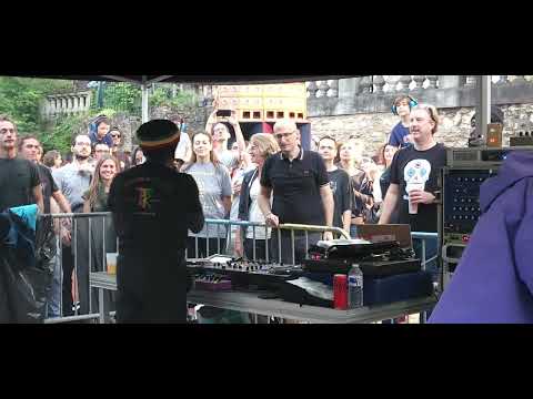 Aba Shanti-I - Prince David Let Jah Be Praised (4/5) Live Aiguilleurs Festival 20230701 215253 HD