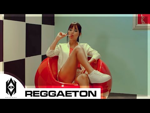 Ronald El Killa - Mi Debilidad Ft. El Roockie (Vídeo Oficial)