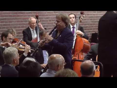 'Mine Own King Am I van Eric Vloeimans door klarinettist André Kerver en strijkers van het Nedsym