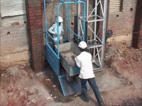 Construction Material Lifting Machine