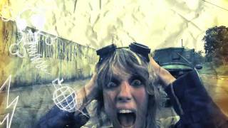 Video Clip &quot;Busy in the City&quot; de Nana Rizinni