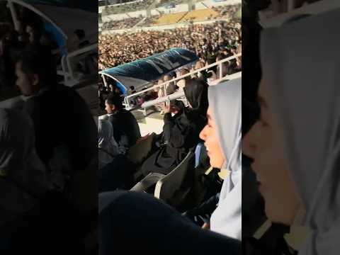 Amira Othman's Reaction When Fattah Amin Sings on Stage