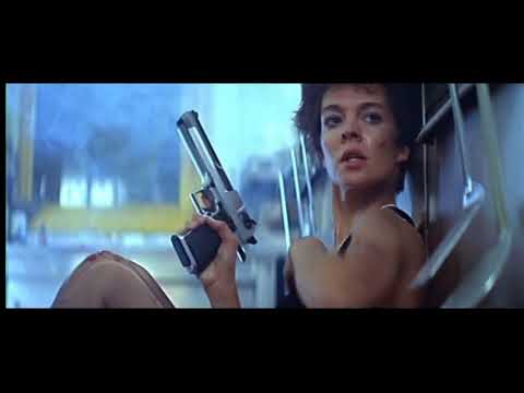 Nikita, by Luc Besson (1990) - The Gunfight scene (with Anne Parillaud)