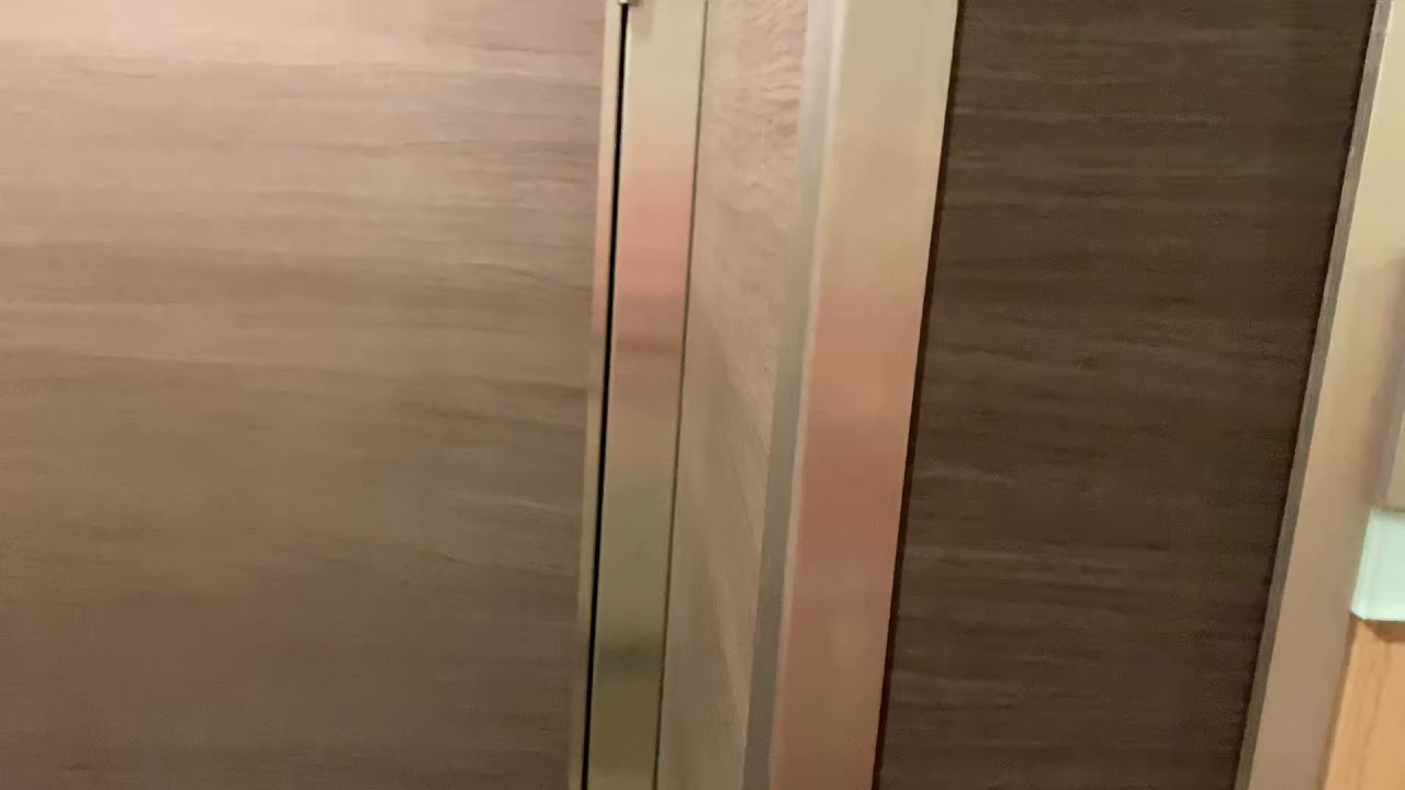 Quantum of the Seas - Cabin 6120 - Video 1