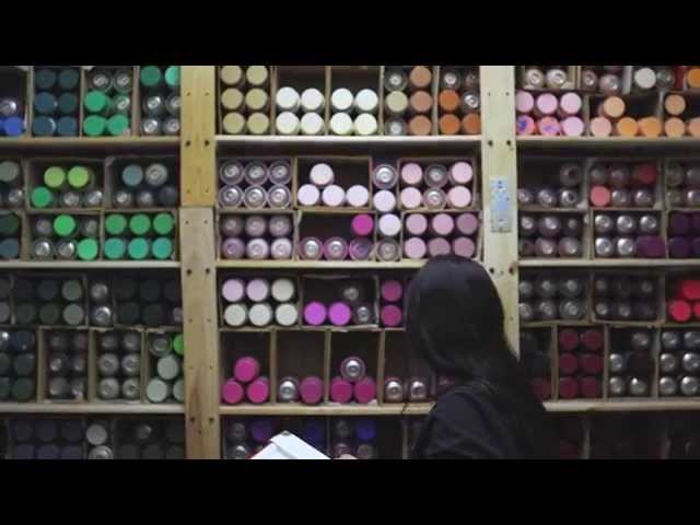 SLIDER & CAPARSO – The Yellow Wall