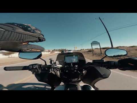 MVLOG: MotoVLOG Helmet Setup & Schuberth C5 Review (sorta...)