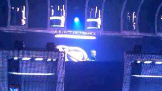 Armin van Buuren playing Jorn van Deynhoven - New Horizons (ASOT650 Anthem) [Mainstage]