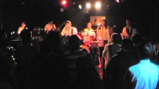 Mr.Children「口笛」(kuchibue) covered by Four Cross (2013.12.15)