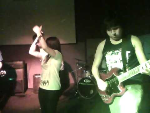 A Skyline Elsewhere (A Knight Without Armor) Live @ The Axiom 4/23/11