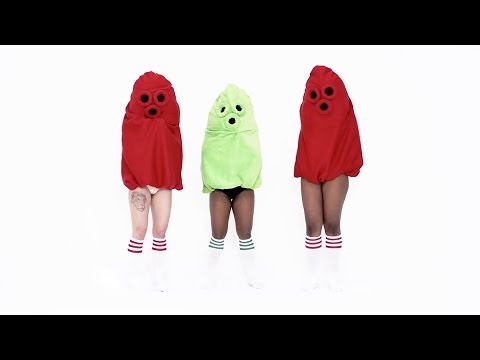 download lagu mp3 mp4 Schwung Kiste, download lagu Schwung Kiste gratis, unduh video klip Schwung Kiste